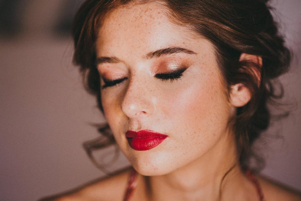 Maquillaje para novia 5 tendencias del 2024 que deberías conocer