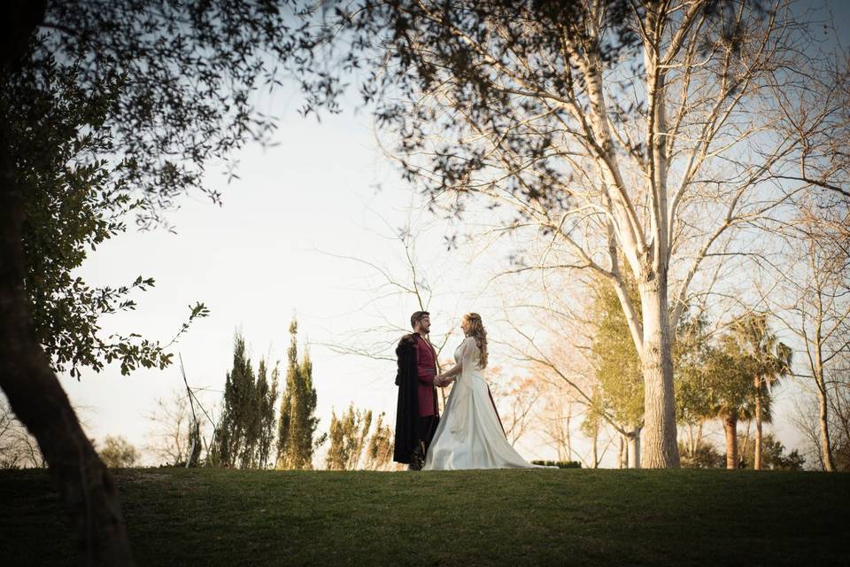 Humo de colores para bodas, una opción candente