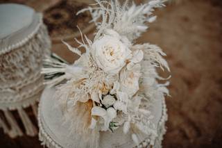 ramo de novia en tonos blancos