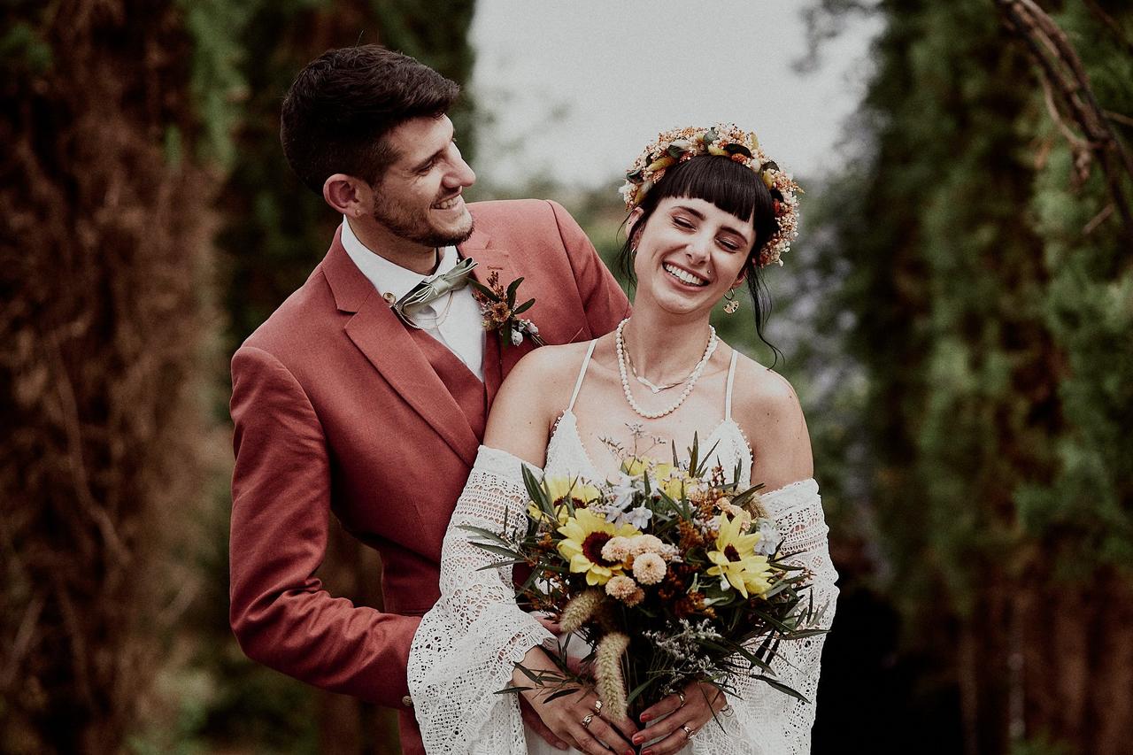 Recogidos con flequillo para bodas rectos