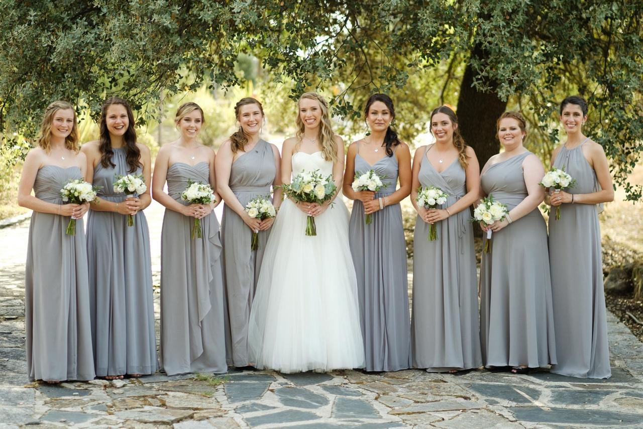 Eres dama de honor? Encuentra aquí el vestido perfecto para el gran día -  Foto 1