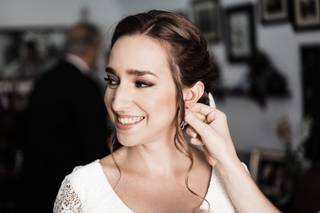 Kyrana Gallego - Maquillaje y peluquería para novias