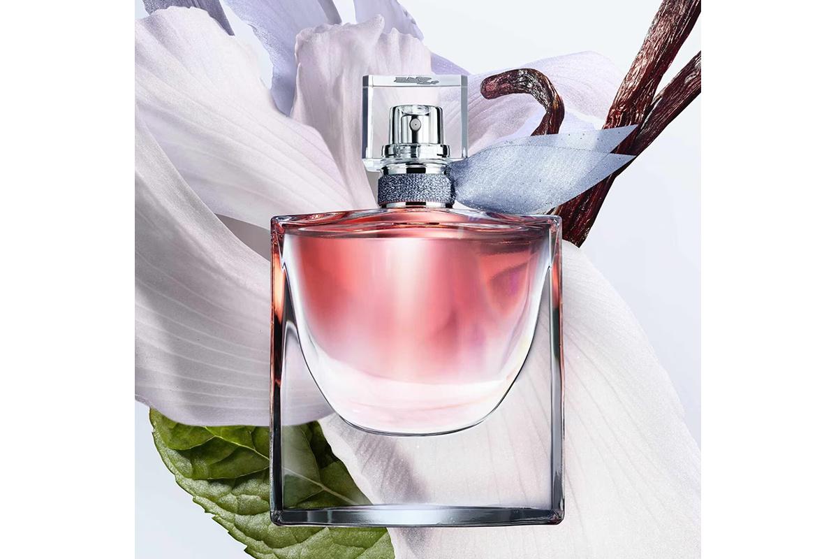 Los 50 perfumes de mujer que mejor huelen (ordenados por tipo de