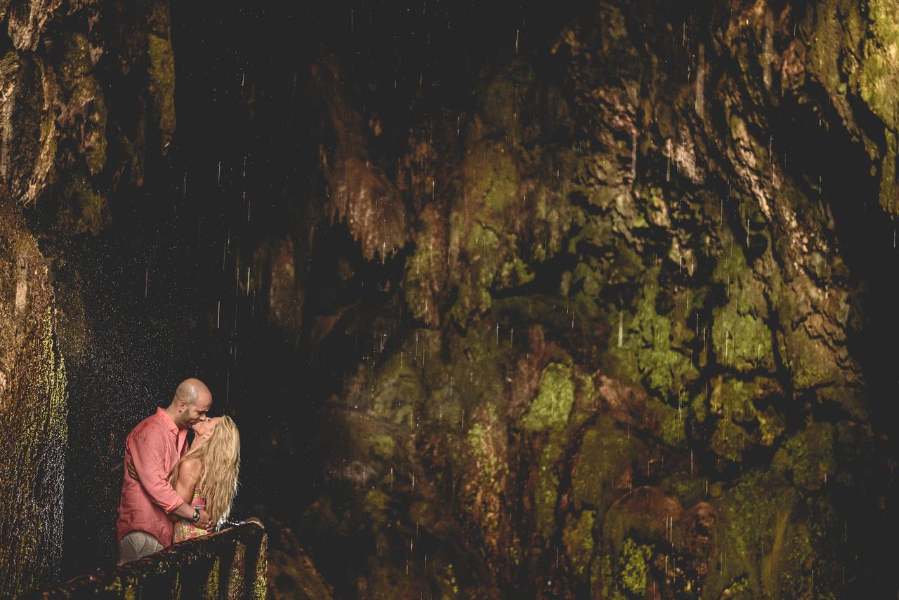 Pareja en unas cuevas, de Master Fotógrafos