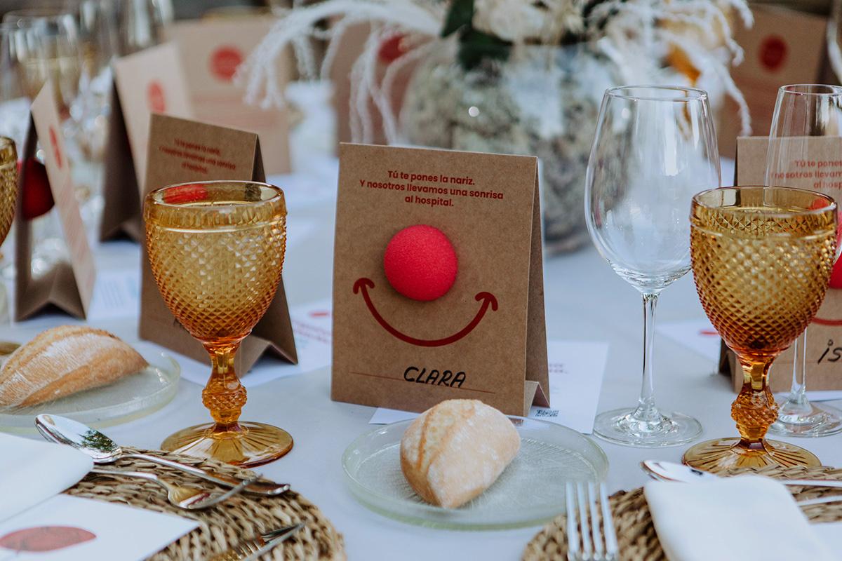 Baratos detalles de boda originales y útiles: vela en un tarro metálico