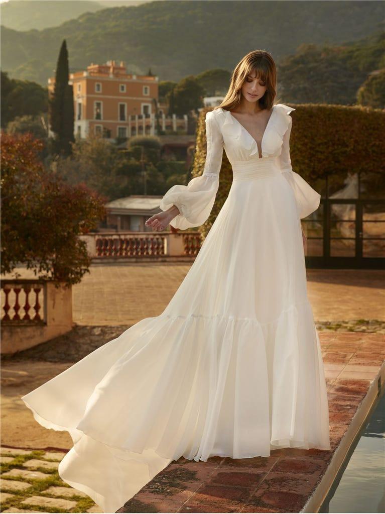Vestidos de novia manga larga acampanada