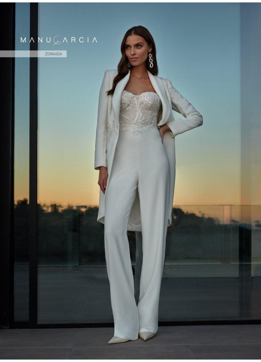 vestidos de novia para mujeres maduras: chaqueta y pantalón