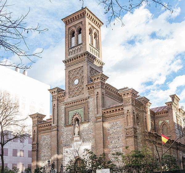 Iglesias Madrid: Iglesia de San Fermín de los Navarros