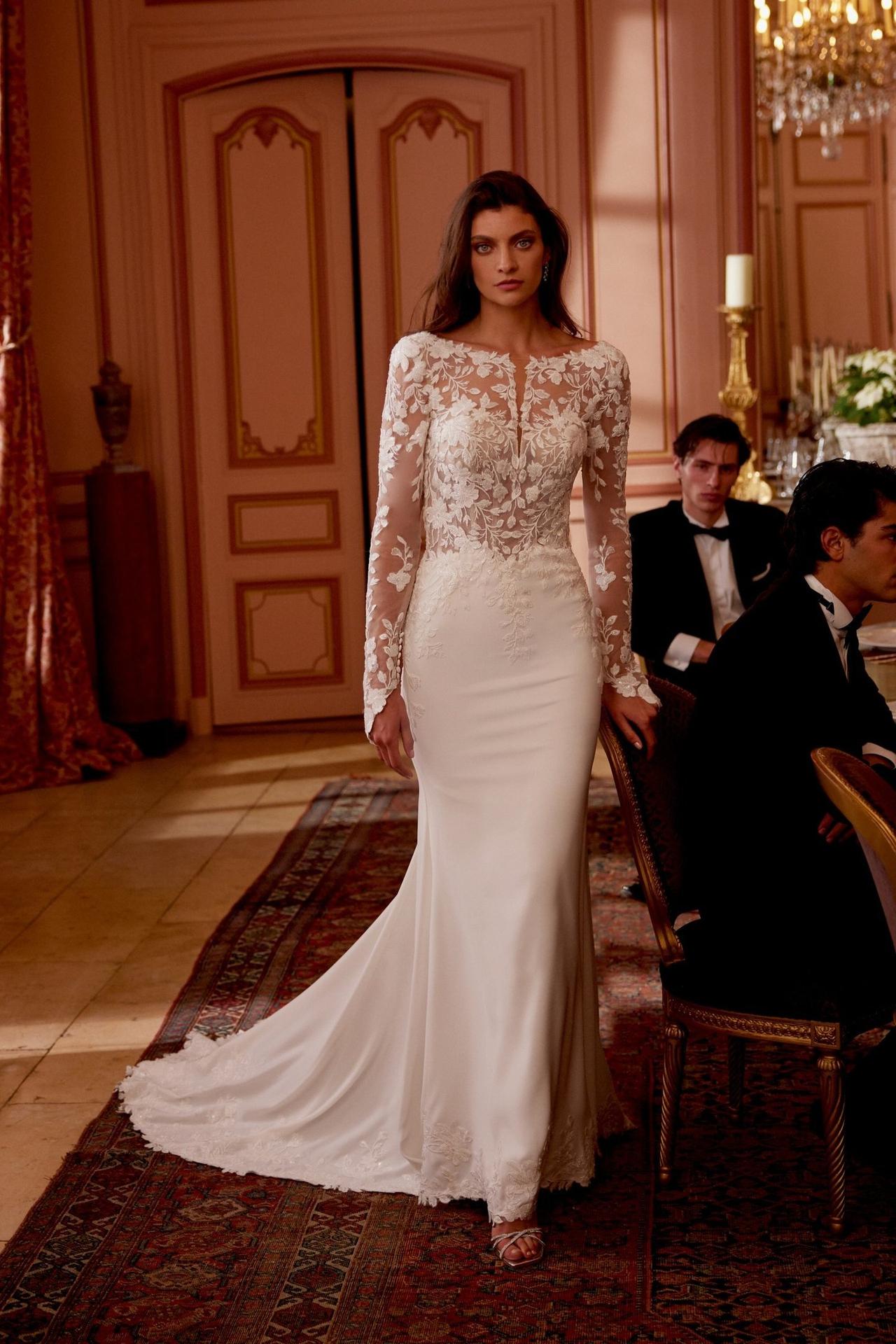 Vestido novia encaje manga larga con tattoo lace y falda sirena
