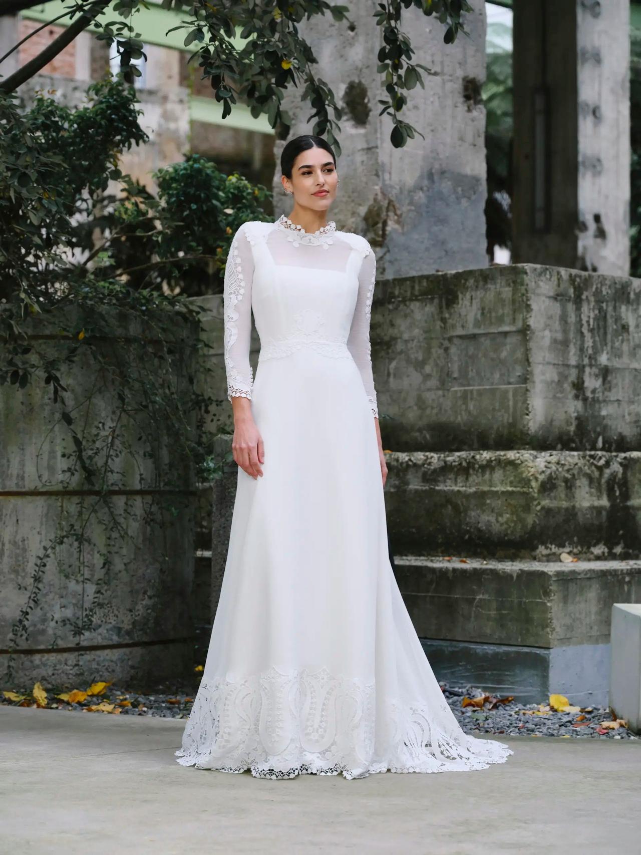 Vestidos de novia de manga larga de aire romántico