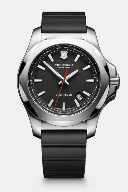 Reloj hombre boda: reloj con correa de silicona, de Victorinox