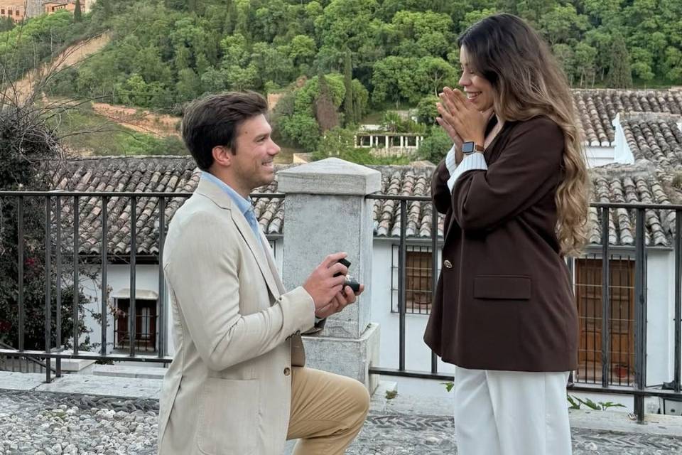 Todas las creadoras de contenido y celebrities que se han comprometido en 2026