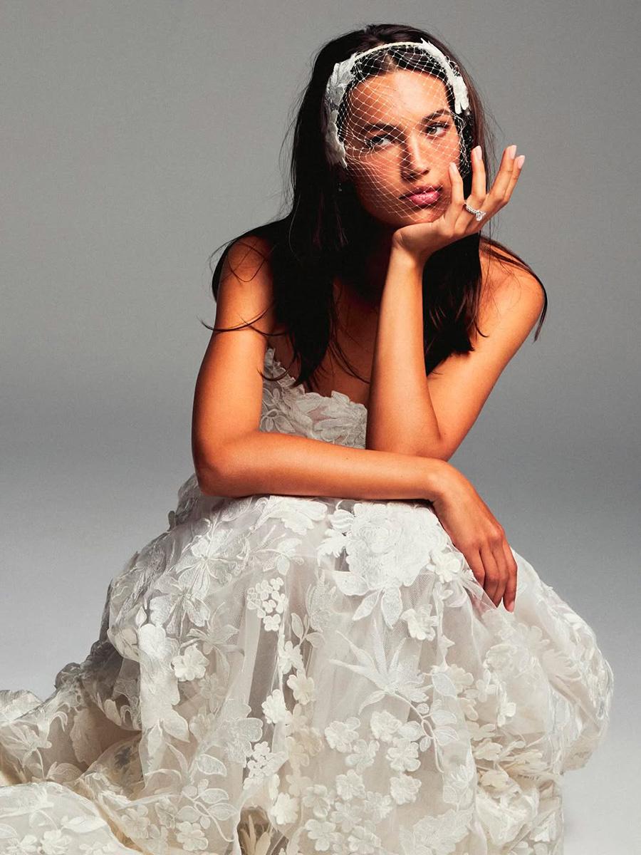 Monique Lhuillier Bride