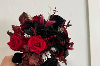 Ramos novia originales con flores negras