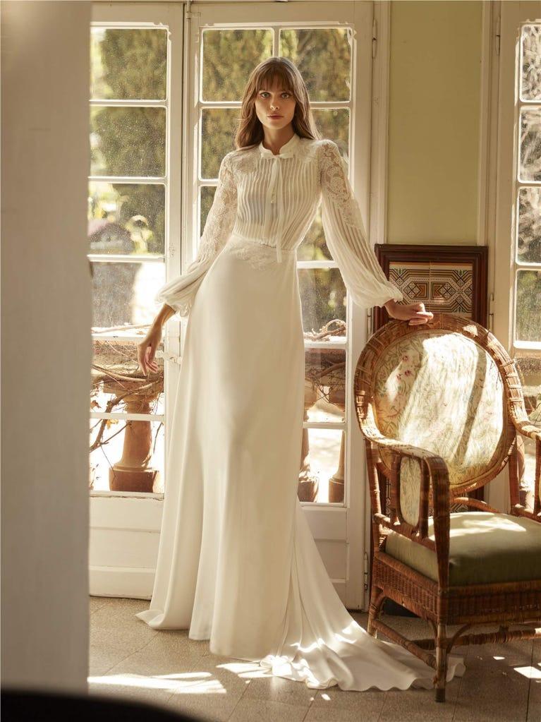 Vestidos de novia con manga larga de tipo poeta