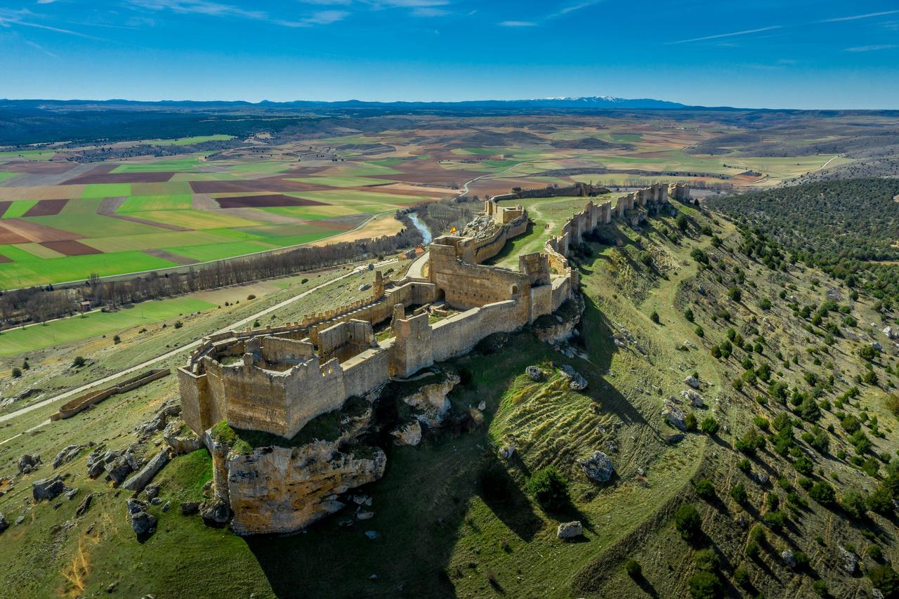 Escapada romántica Castilla y León: Castillo de Gormaz, en Soria