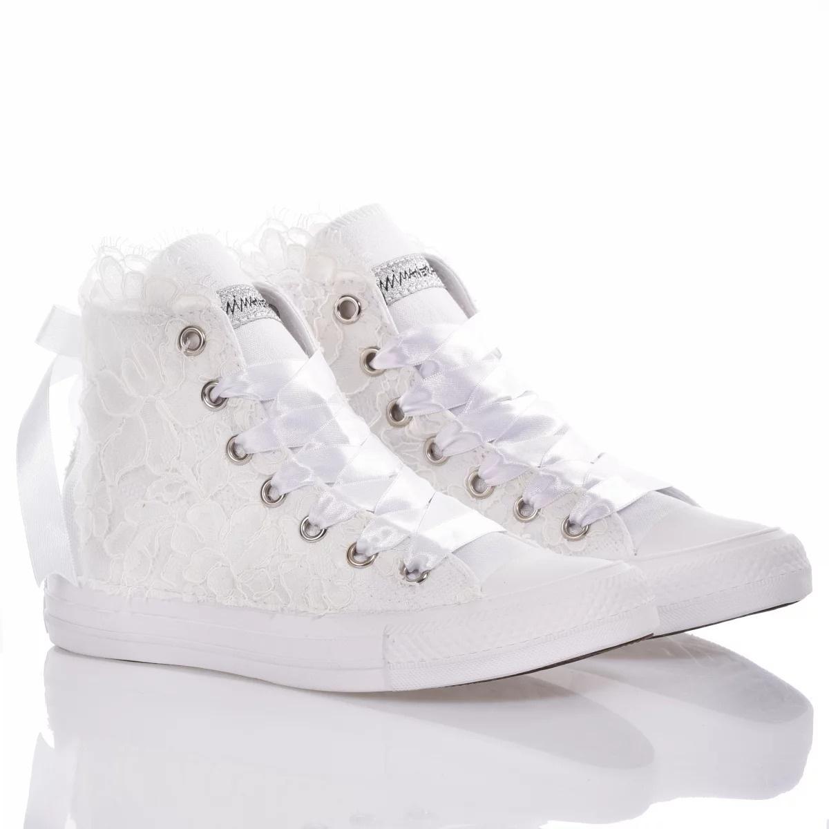 Zapatos novia invierno: Converse con lazo trasero