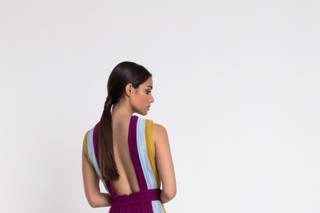 Madrina elegant sencilla: vestido de fiesta morado con bandas de colores