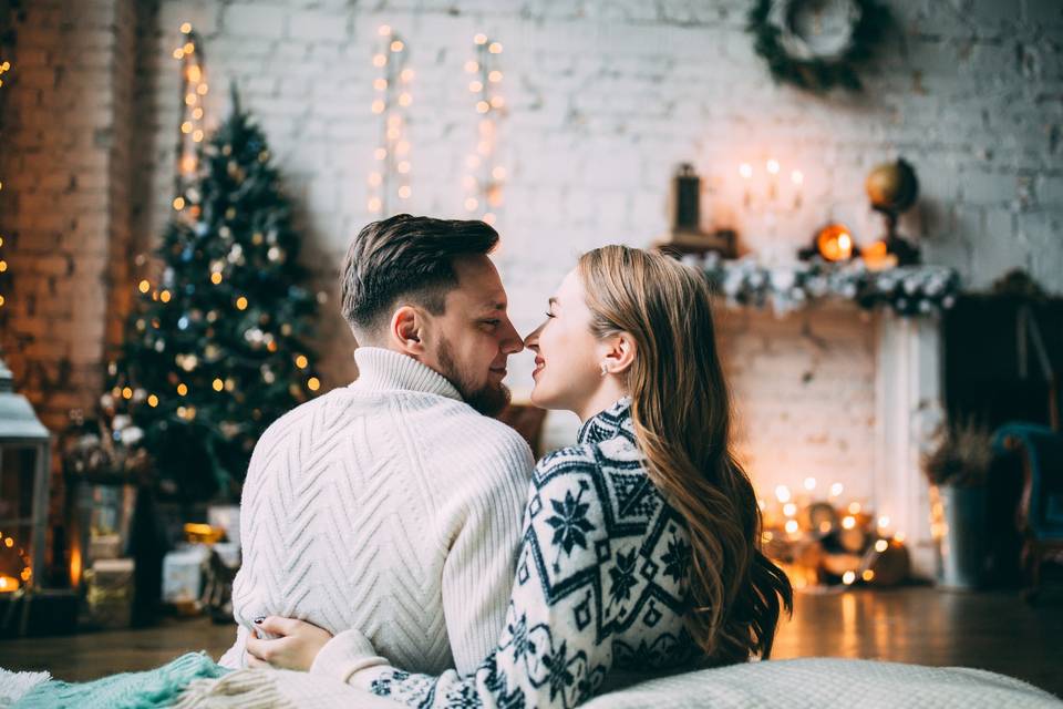 Disfrutar de la Navidad en pareja haciendo planes juntos