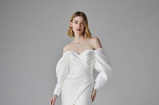 Trajes de novia cortos con falda tulipán y escote corazón