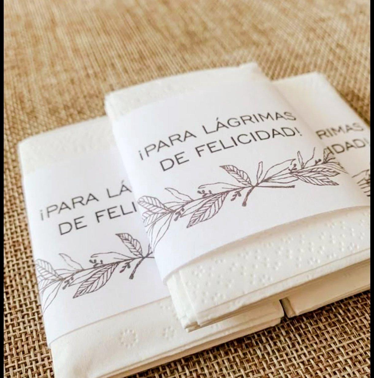 Frase para boda de '¡Para lágrimas de felicidad!' en servilletas