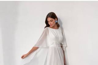 vestidos de novia para mujeres maduras: con capa transparente corta