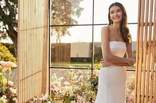 Vestidos de novia civil sencillos con escote palabra de honor