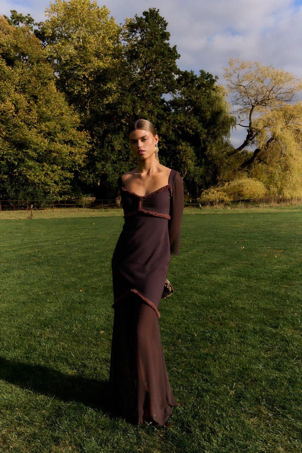 Vestido marrón de Lady Pipa