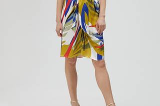 Vestidos de fiesta cortos estampados, con escote en pico