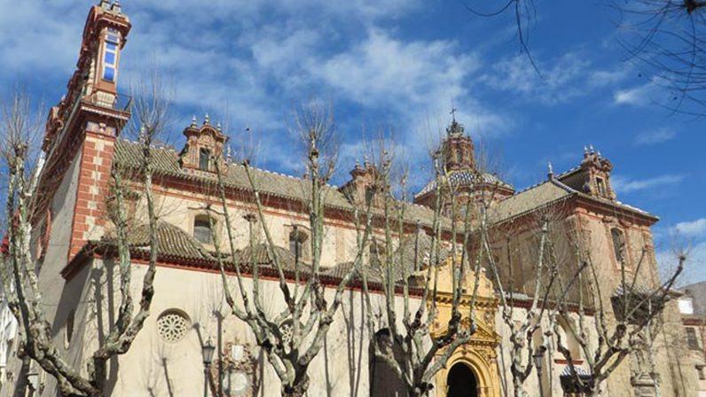 Iglesias Sevilla bodas: Real Parroquia Santa María Magdalena