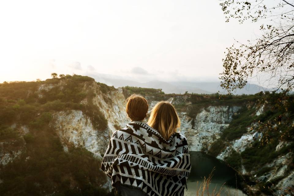 12 planes en pareja para disfrutar del invierno (dentro y fuera de casa)