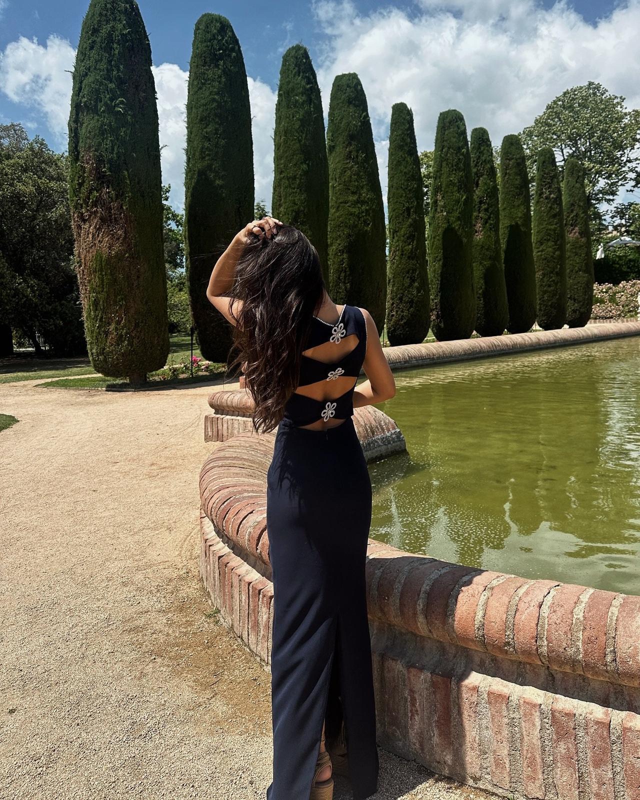 Vestidos de boda largos de dia con detalle en espalda