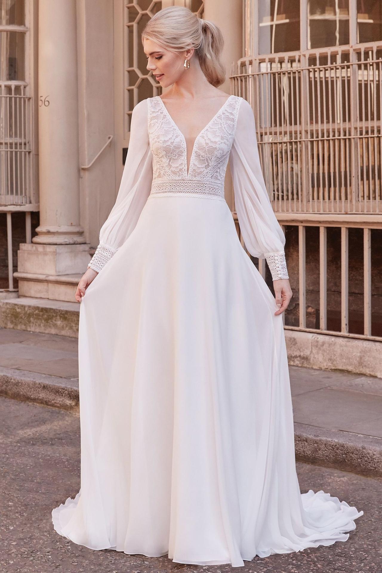 Vestido novia manga larga fluido