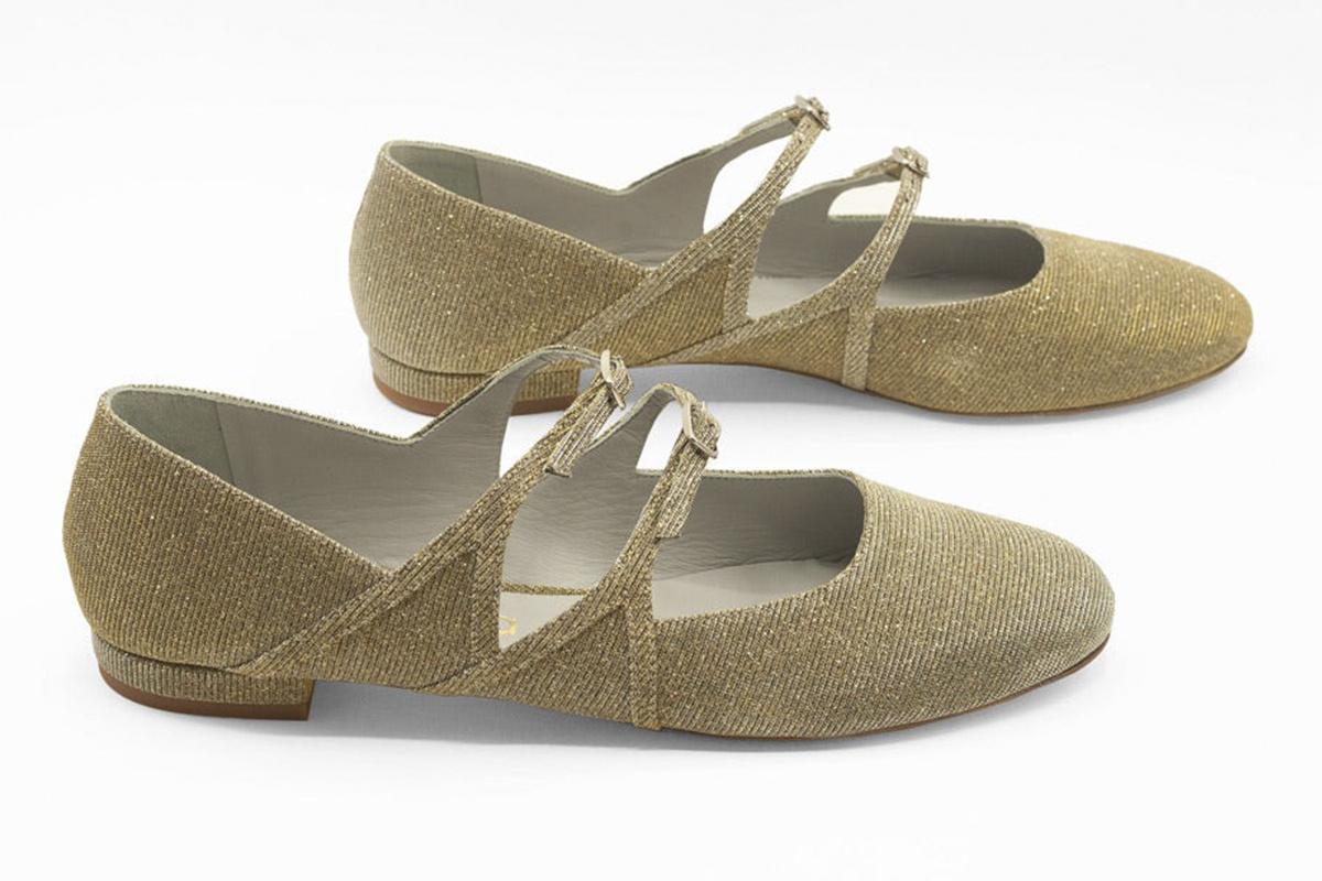 Zapatos de novia planos: merceditas metalizadas