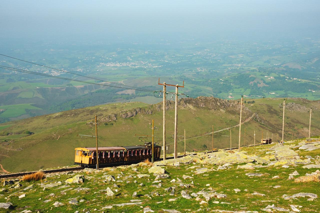País Vasco francés, Larrún, tren cremallera