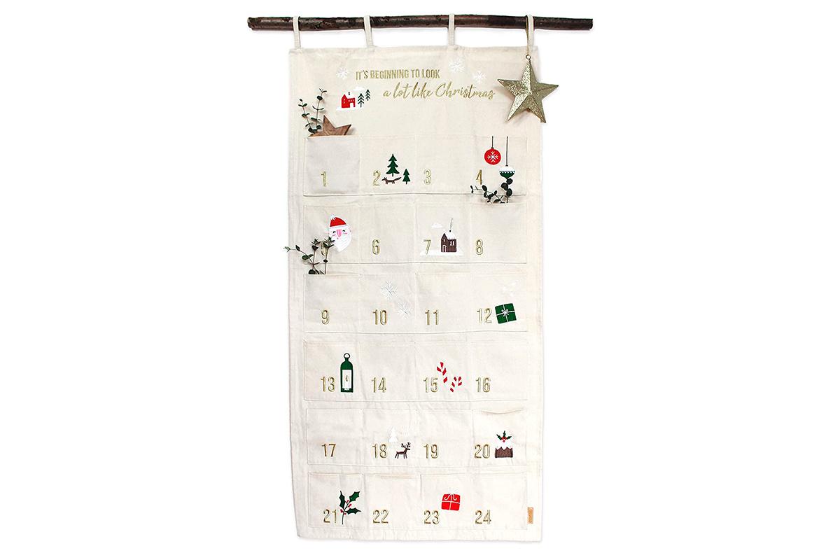 Calendario de Adviento de tela para colgar con pequeños bolsillos para cada día