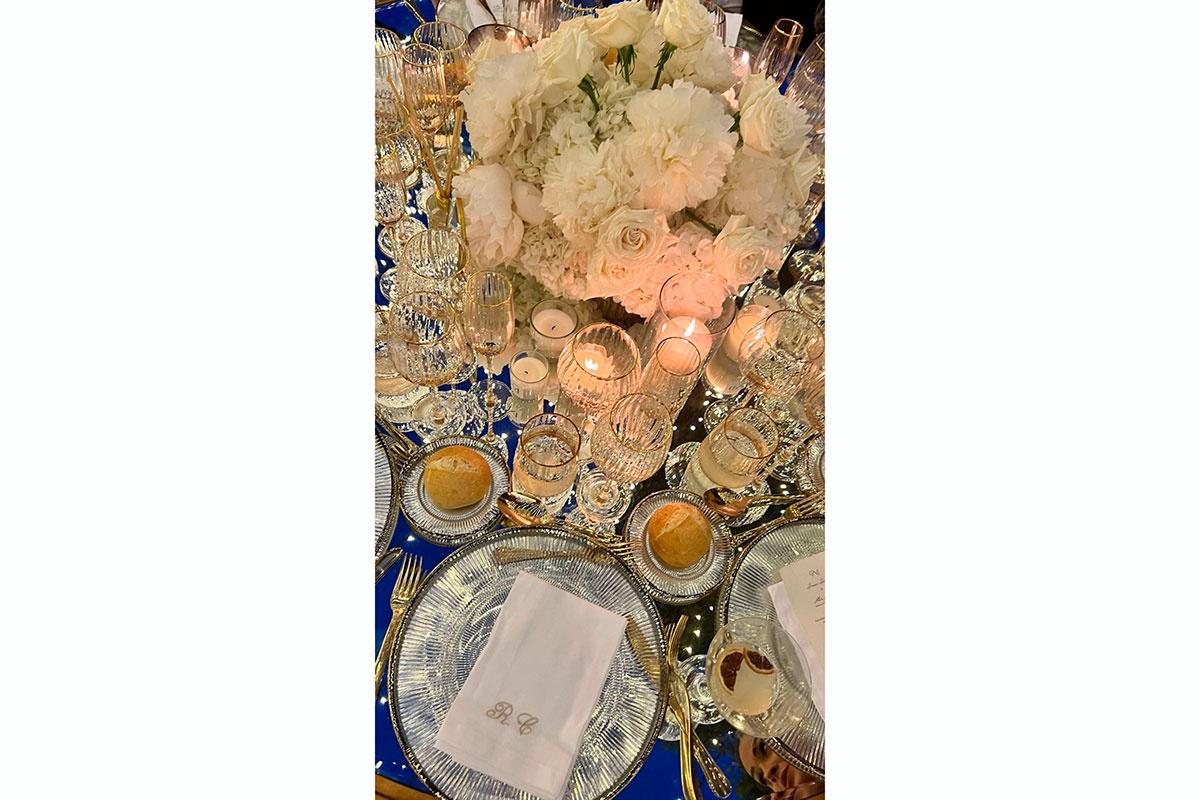 decoración de las mesas del banquete de boda de Marcos Llorente y Paddy Noarbe