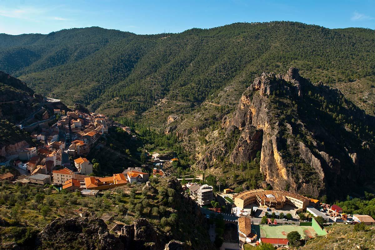 Pueblos bonitos de Castilla-La Mancha: Ayna, en Albacete