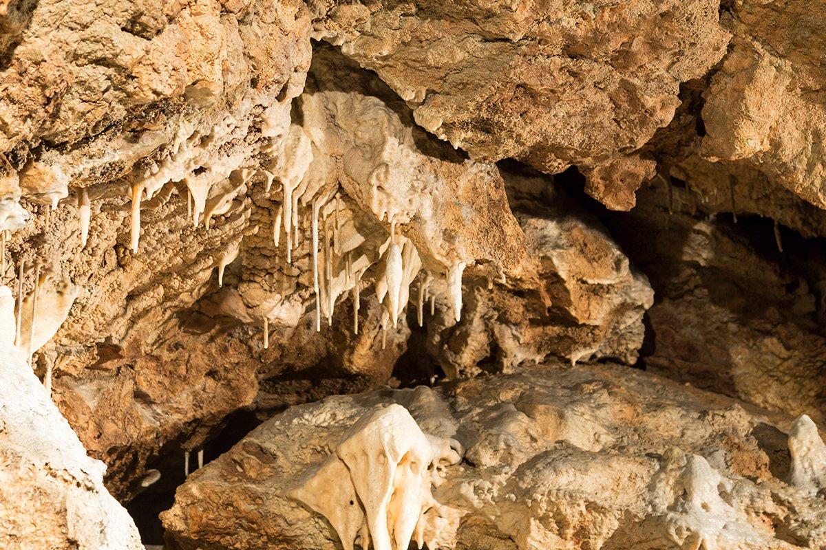 Isla de Gotland, cueva de Lummelunda