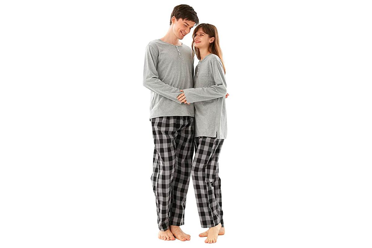 buque de vapor querido Ennegrecer Pijamas para parejas