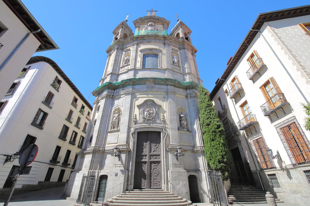 Iglesias Madrid: Basílica Pontificia de San Miguel