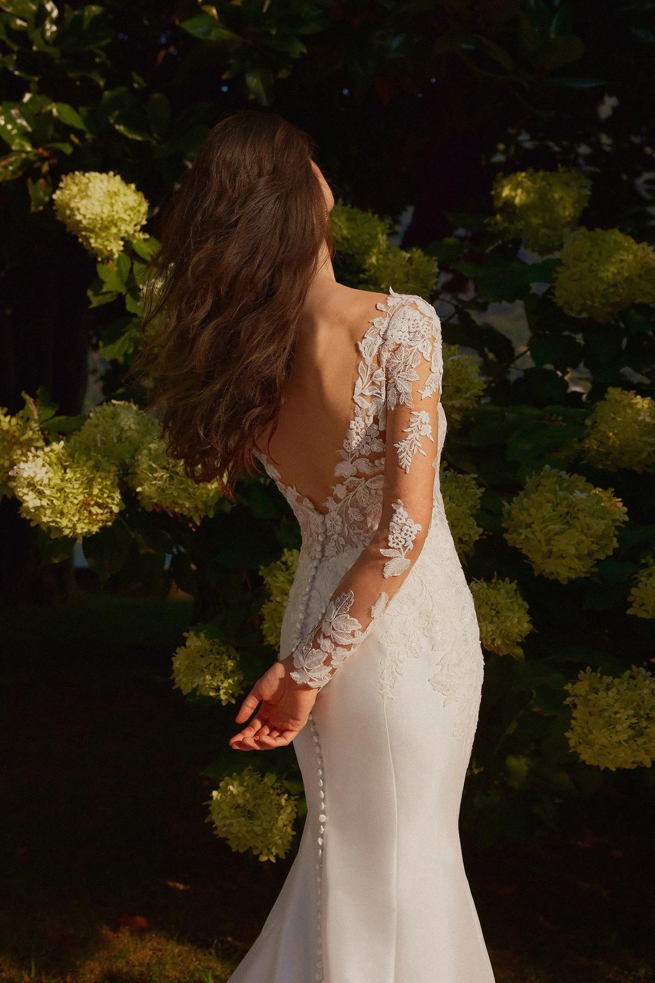 Vestido de novia de manga larga con tattoo lace