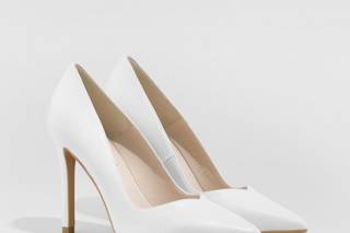 Zapatos cerrados boda: salones blancos