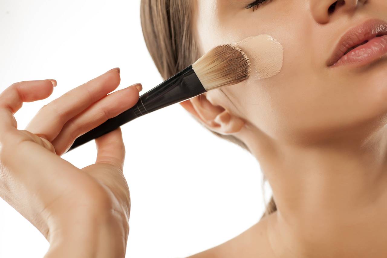 salario máquina Aturdir 13 bases de maquillaje con efecto buena cara: ¡escoge la mejor para ti!