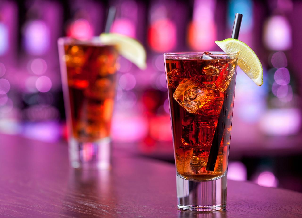 Cócteles elegantes: Long Island Iced Tea