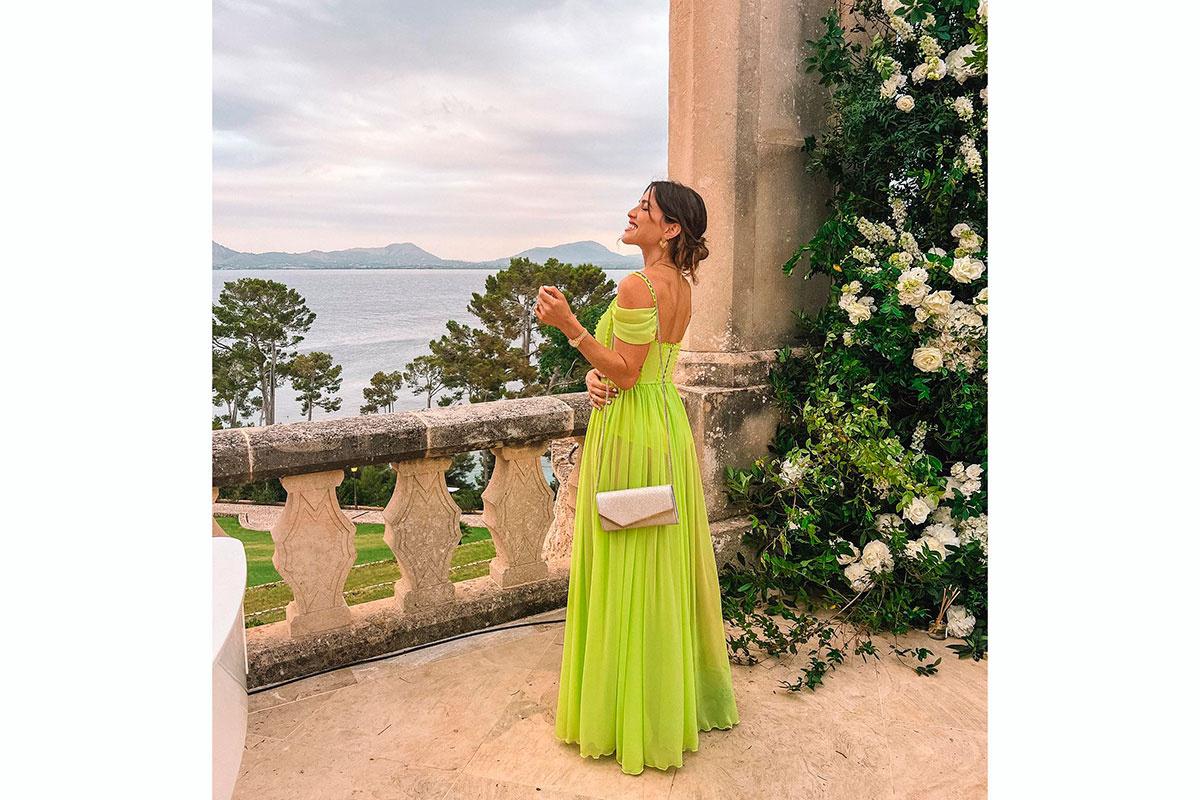 Ingrid Betancor en la boda de  Marcos Llorente y Paddy Noarbe