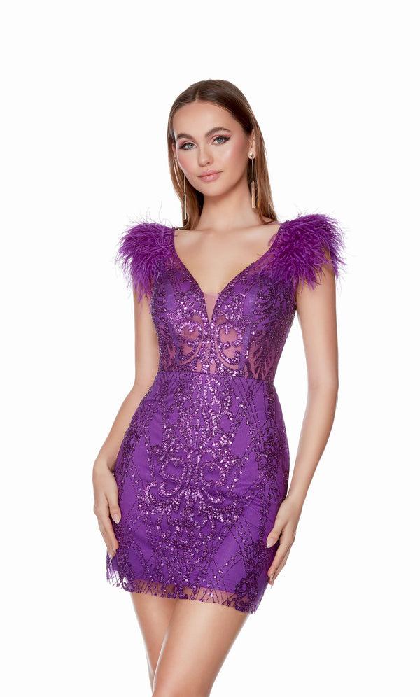 Vestido cóctel morado tubo