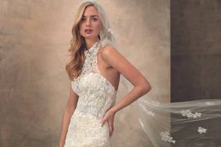 Vestido boda civil escote halter y velo con detalles