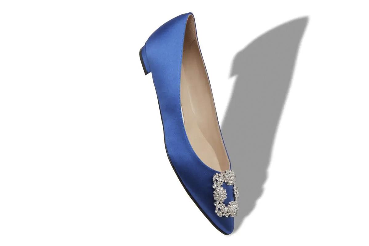 Zapatos de novia planos en color azul con hebilla