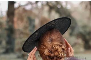 Peinados para bodas: con detalle sombrero